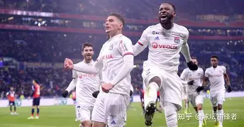 里昂球员伤愈复出，有望重返正常赛程