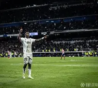 IM电竞_包含维尼修斯突破制造关键点球的词条