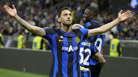 国际米兰意甲击败卡利亚里图拉姆反击破门